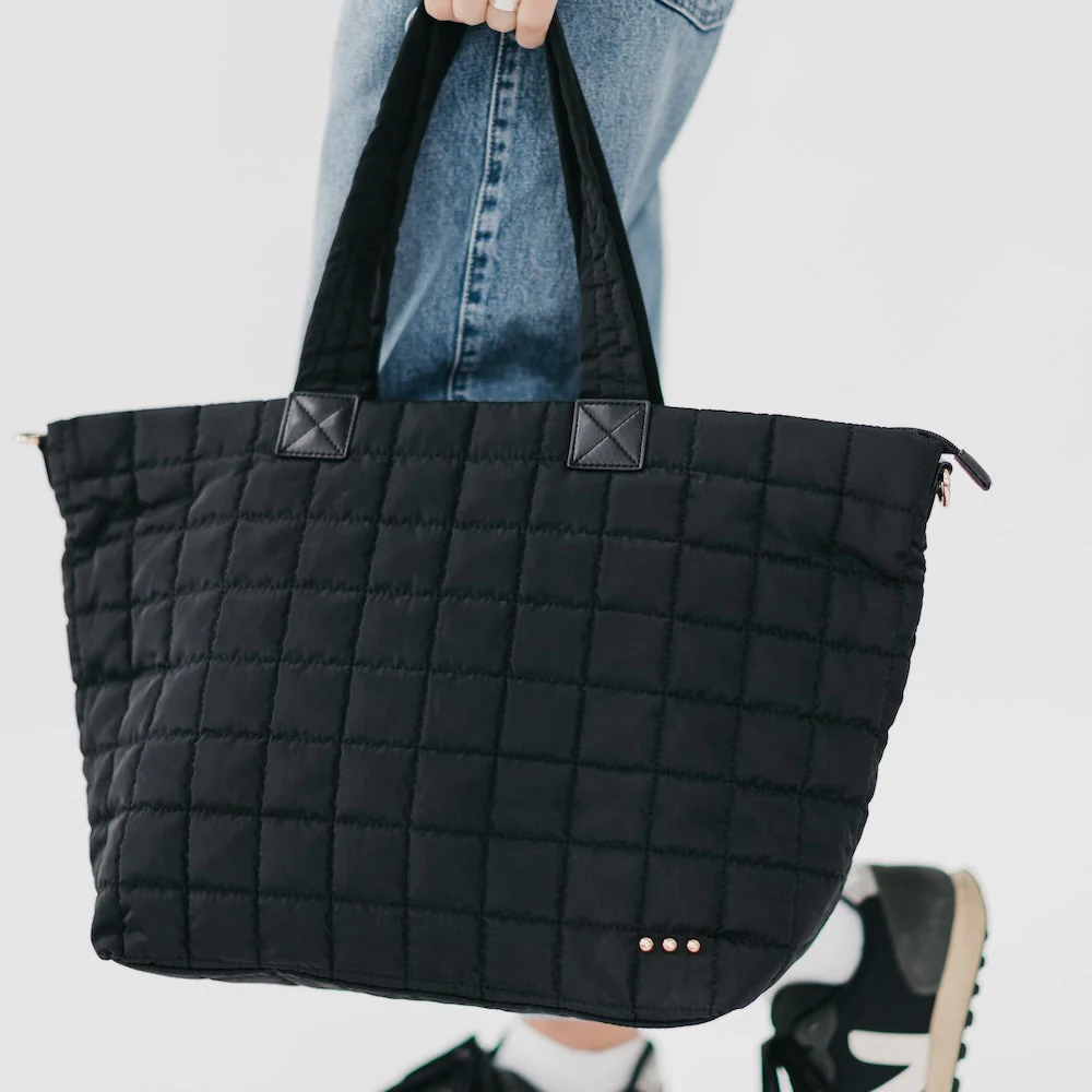 Dreamer Quilted Tote Bag - Image 17