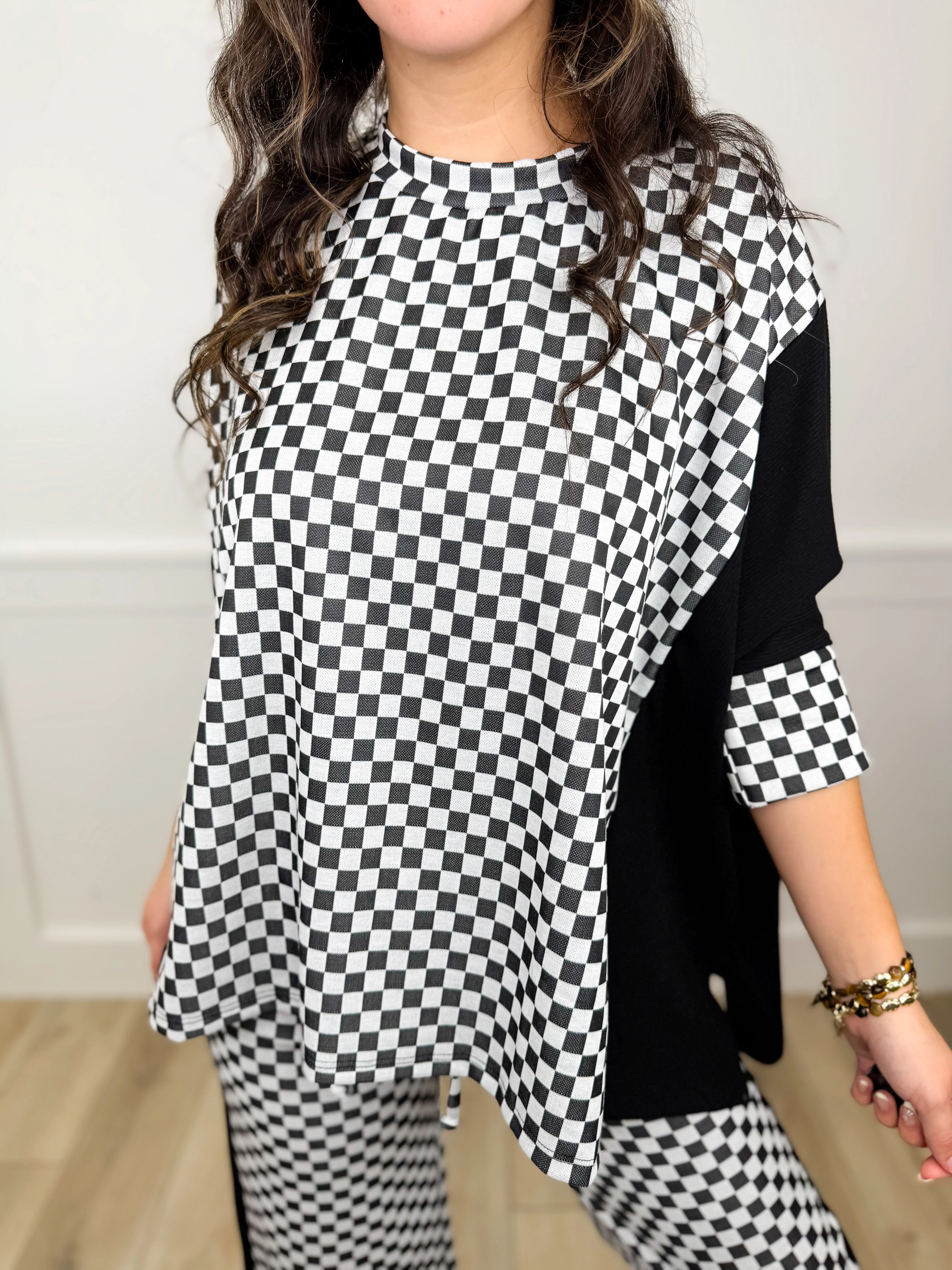 Most Intriguing Knit 3/4 Sleeve Avery Mae Top - 3 colors! - Image 3