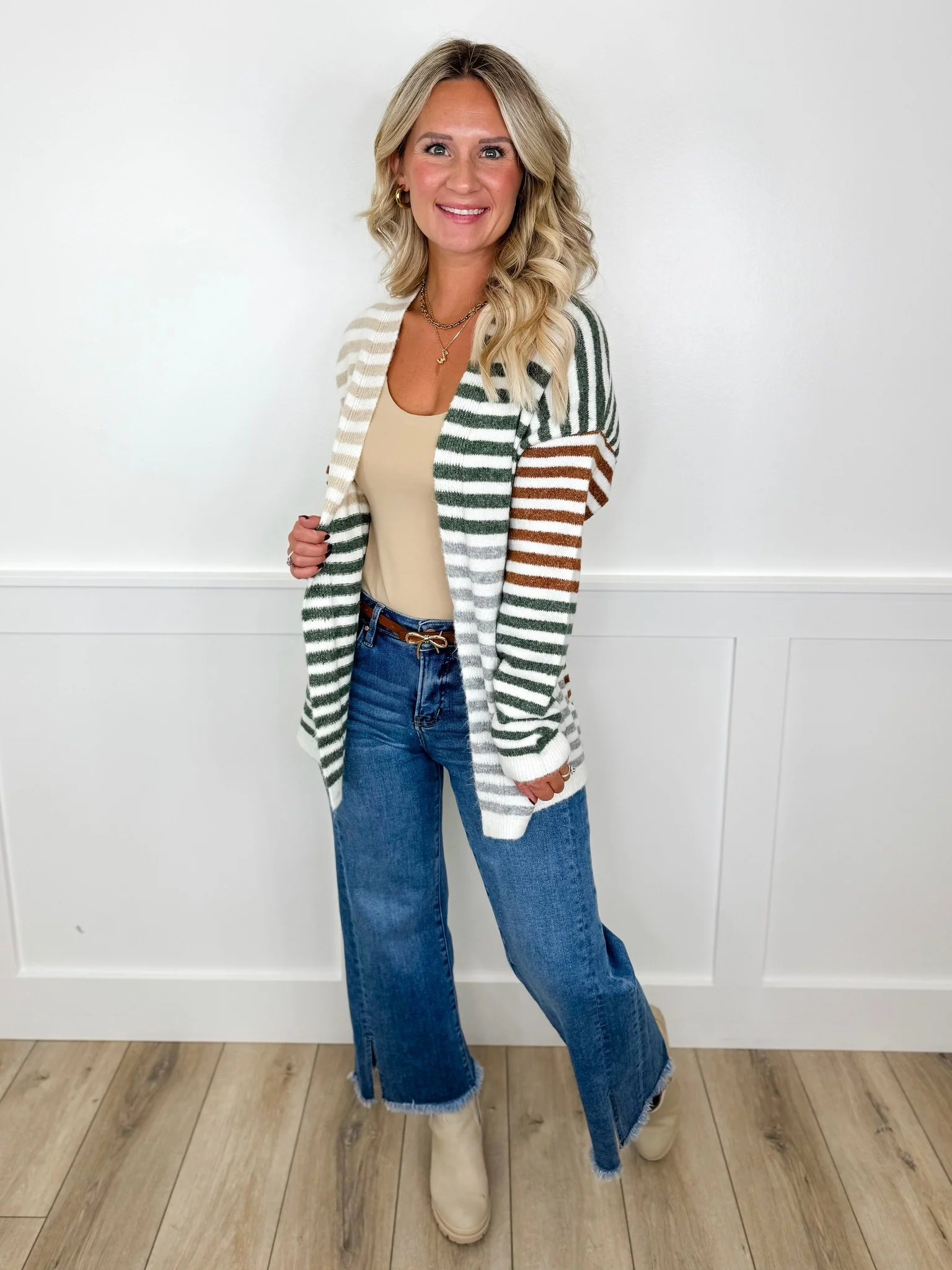 Risen Carrie Tummy Control Mid-Rise Fray Hem Wide Leg Cropped Medium Wash Jeans - Image 6